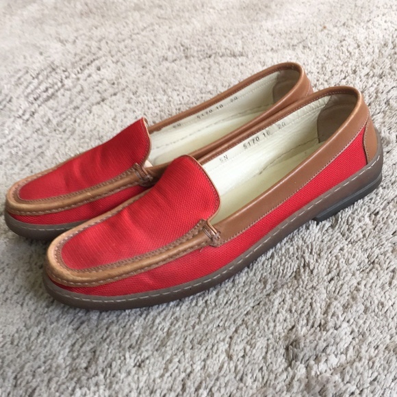 Salvatore Ferragamo Red Canvas Loafer 10 (2A) - Picture 5 of 11